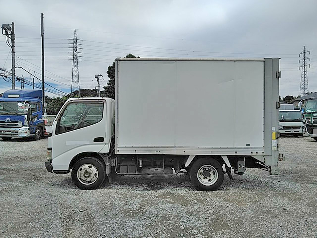 トヨタダイナパネルバン小型（2t・3t）[写真06]