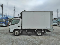 トヨタダイナパネルバン小型（2t・3t）[写真06]