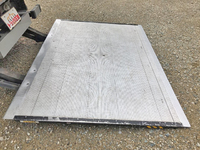 三菱ふそうキャンターアルミバン小型（2t・3t）[写真17]