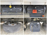 三菱ふそうキャンターアルミバン小型（2t・3t）[写真22]