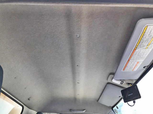 三菱ふそうキャンターアルミバン小型（2t・3t）[写真36]