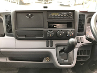 三菱ふそうキャンター平ボディ小型（2t・3t）[写真35]