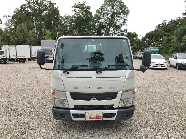 三菱ふそうキャンター平ボディ小型（2t・3t）[写真07]