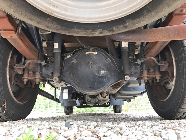 三菱ふそうキャンター平ボディ小型（2t・3t）[写真23]