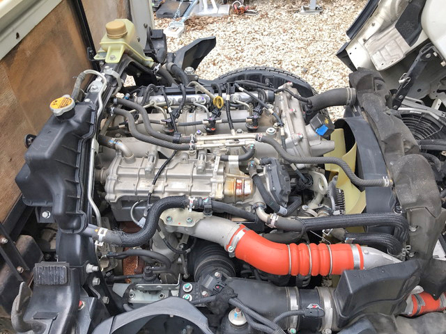 三菱ふそうキャンター平ボディ小型（2t・3t）[写真25]