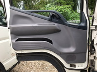 三菱ふそうキャンター平ボディ小型（2t・3t）[写真26]