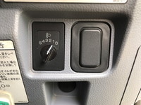 三菱ふそうキャンター平ボディ小型（2t・3t）[写真37]