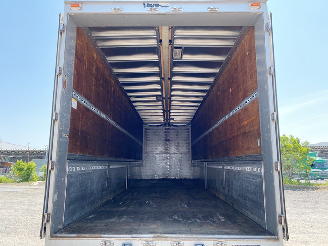 日野プロフィアアルミウイング大型（10t）[写真10]