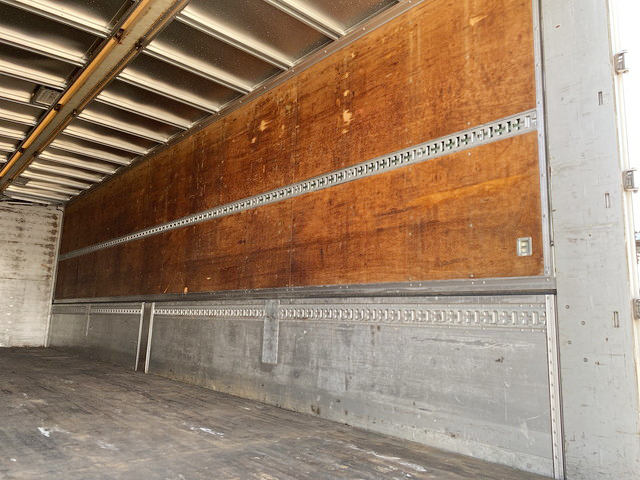 日野プロフィアアルミウイング大型（10t）[写真12]