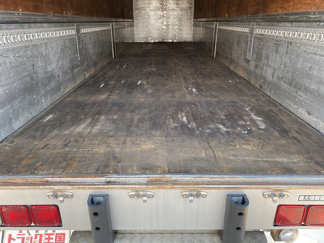 日野プロフィアアルミウイング大型（10t）[写真14]