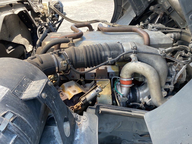 日野プロフィアアルミウイング大型（10t）[写真28]