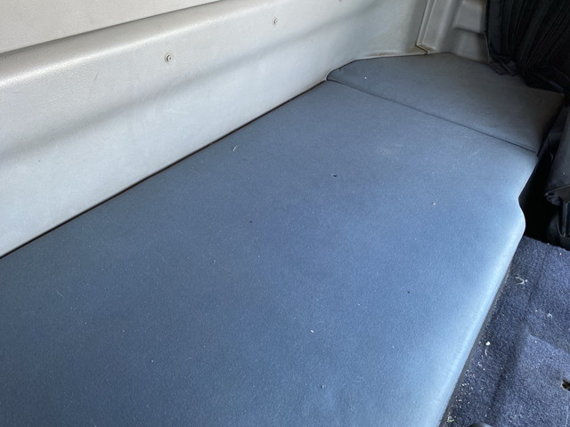 日野プロフィアアルミウイング大型（10t）[写真32]