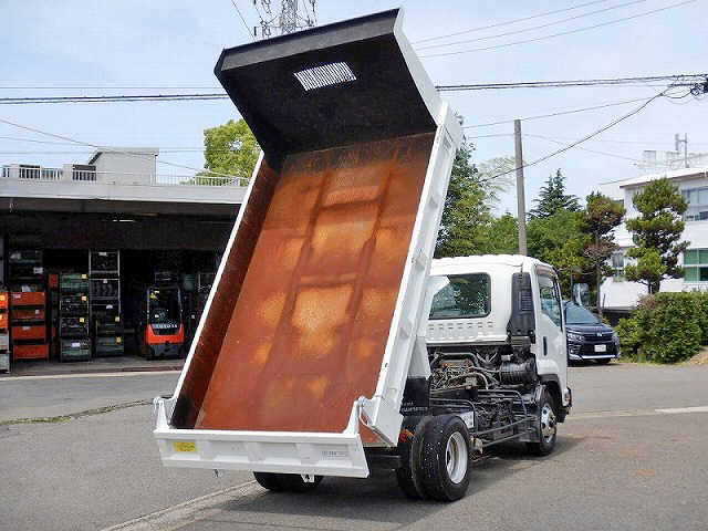 いすゞフォワードダンプ中型（4t）[写真10]