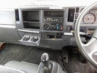 いすゞフォワードダンプ中型（4t）[写真17]