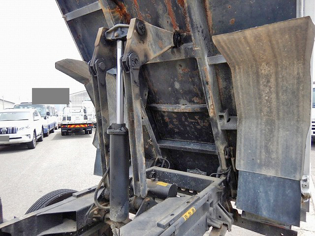 いすゞフォワードダンプ中型（4t）[写真21]