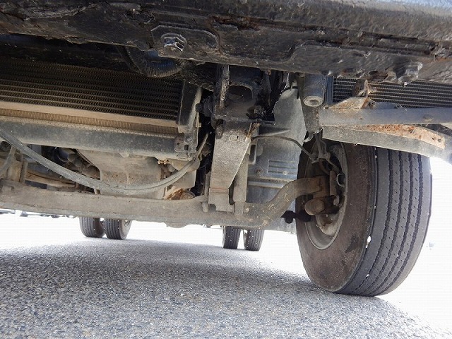 いすゞフォワードダンプ中型（4t）[写真34]