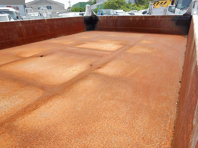 いすゞフォワードダンプ中型（4t）[写真09]