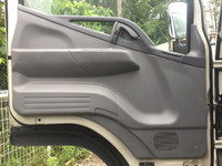 三菱ふそうキャンター冷凍車（冷蔵車）小型（2t・3t）[写真30]