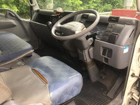 三菱ふそうキャンター冷凍車（冷蔵車）小型（2t・3t）[写真36]