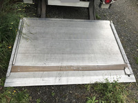 三菱ふそうキャンターアルミバン小型（2t・3t）[写真07]