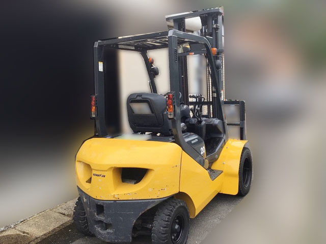 中古フォークリフト コマツ 兵庫・奈良・鳥取 その他の車種（FD20C-17