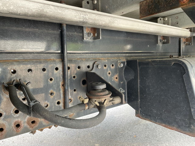 いすゞエルフアルミウイング小型（2t・3t）[写真19]