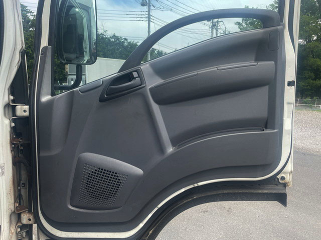 いすゞエルフアルミウイング小型（2t・3t）[写真28]