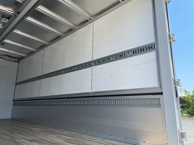 日野レンジャーアルミウイング中型（4t）[写真11]