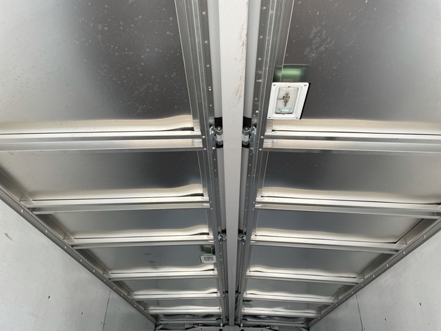 日野レンジャーアルミウイング中型（4t）[写真12]