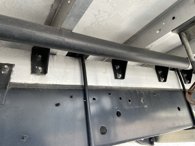 日野レンジャーアルミウイング中型（4t）[写真16]