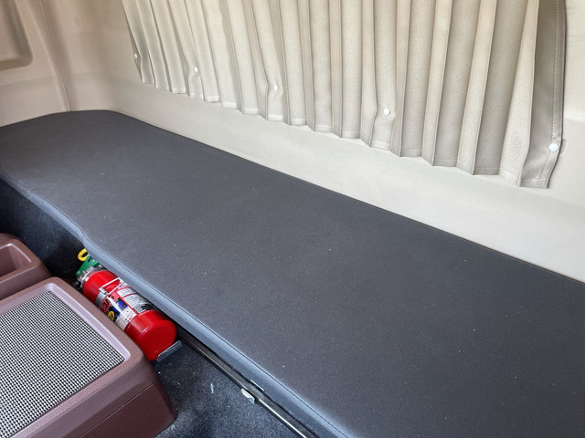 日野レンジャーアルミウイング中型（4t）[写真28]