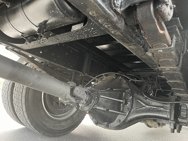 いすゞフォワードセルフクレーン4段増トン（6t・8t）[写真13]