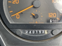 いすゞフォワードセルフクレーン4段増トン（6t・8t）[写真37]