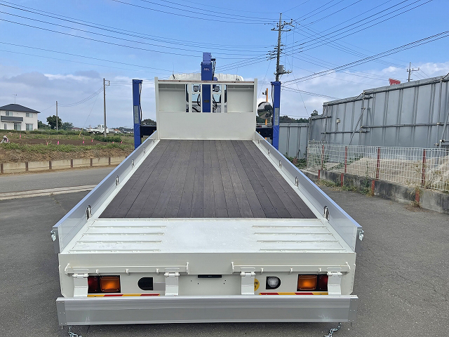 いすゞフォワードセルフクレーン4段増トン（6t・8t）[写真05]