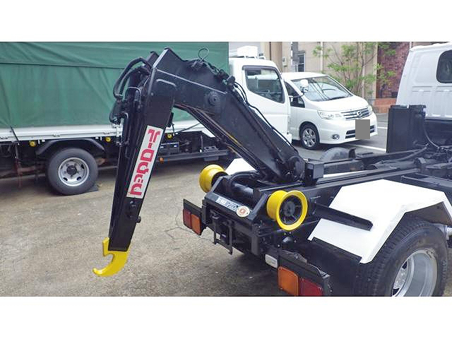 いすゞエルフコンテナ専用車小型（2t・3t）[写真12]