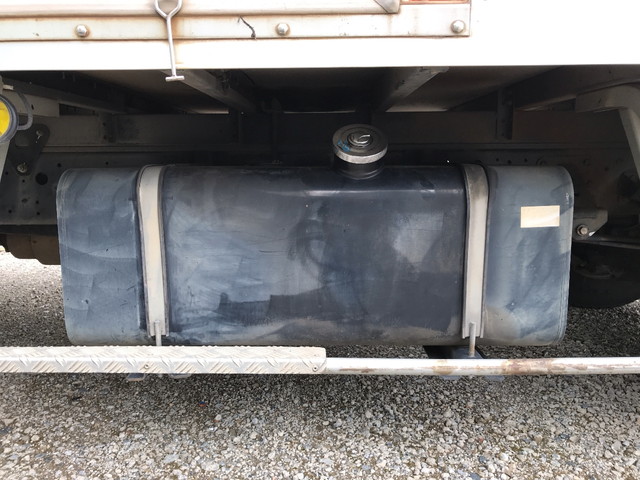 日野レンジャーアルミバン中型（4t）[写真19]