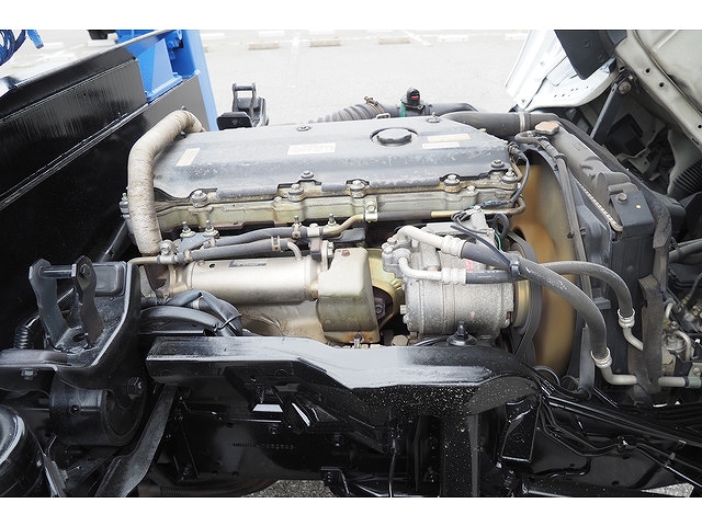 いすゞエルフ高所作業車小型（2t・3t）[写真30]