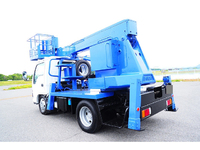 いすゞエルフ高所作業車小型（2t・3t）[写真04]