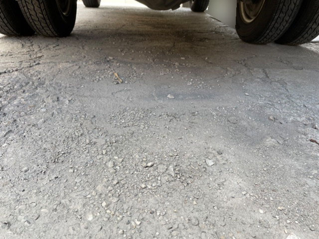 トヨタトヨエース平ボディ小型（2t・3t）[写真07]