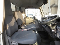 三菱ふそうキャンターアルミバン小型（2t・3t）[写真30]