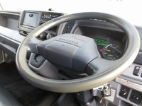 三菱ふそうキャンターアルミバン小型（2t・3t）[写真33]