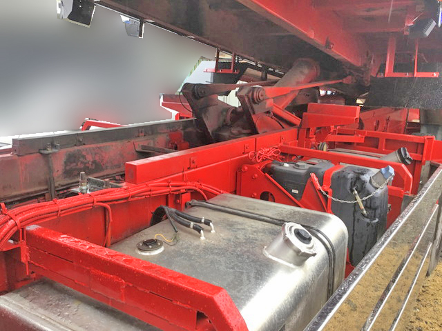 三菱ふそうスーパーグレート深ダンプ（土砂禁ダンプ）大型（10t）[写真17]