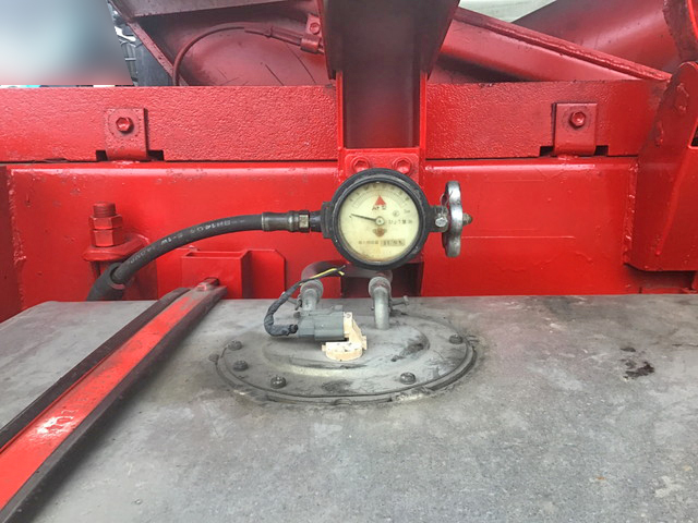 三菱ふそうスーパーグレート深ダンプ（土砂禁ダンプ）大型（10t）[写真21]