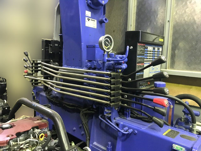 日野デュトロクレーン4段小型（2t・3t）[写真13]