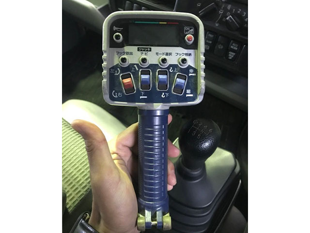 日野デュトロクレーン4段小型（2t・3t）[写真15]