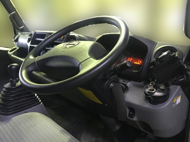 日野デュトロクレーン4段小型（2t・3t）[写真26]