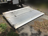 日野プロフィアアルミウイング大型（10t）[写真15]