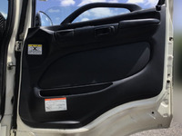 日野プロフィアアルミウイング大型（10t）[写真31]