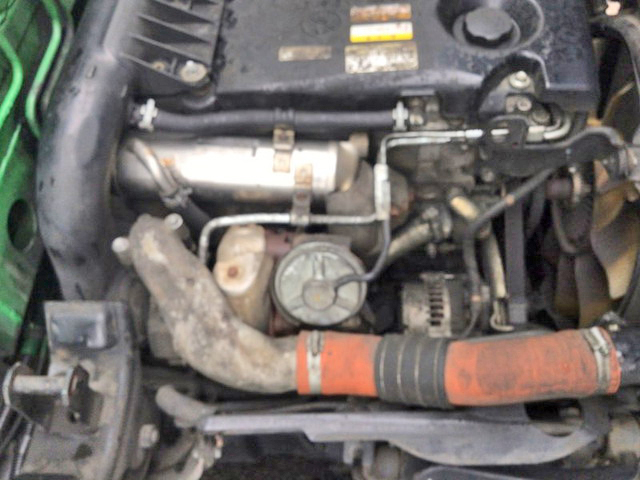 いすゞエルフパッカー車（塵芥車）小型（2t・3t）[写真10]