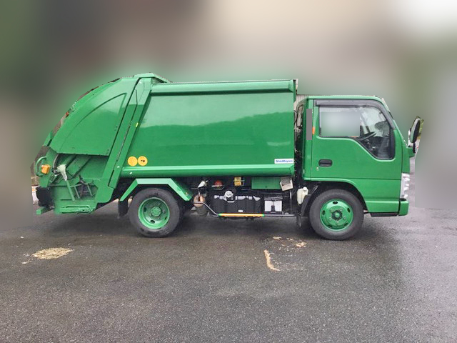 いすゞエルフパッカー車（塵芥車）小型（2t・3t）[写真03]